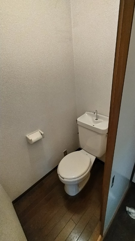 トイレ　トイレ