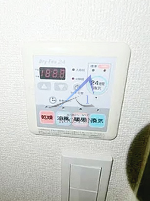 その他設備　浴室乾燥機パネルです。