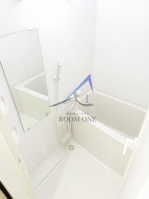 バス・シャワールーム　お風呂です。