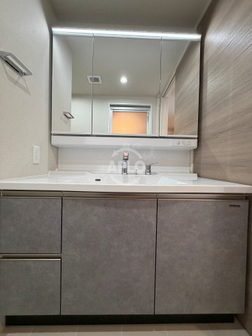 洗面設備　グランセジュール大国町(敷津小学校区)　独立洗面台