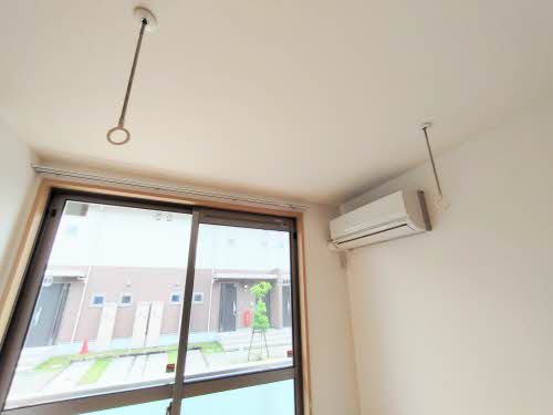 その他　室内物干しございます