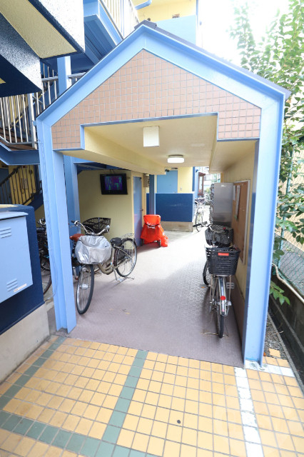 エントランス　エントランス