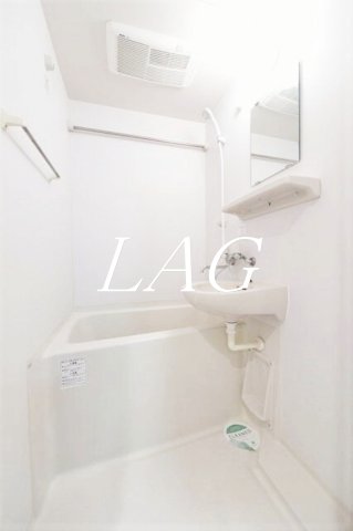 バス・シャワールーム　お風呂です。