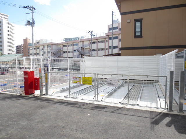 駐車場　立体駐車場