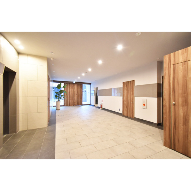 居室・リビング　こちらの居間で趣味の時間をお楽しみください