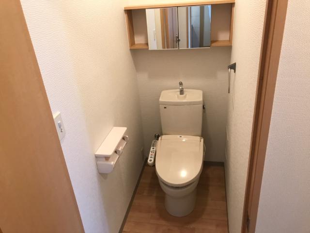 トイレ　トイレ