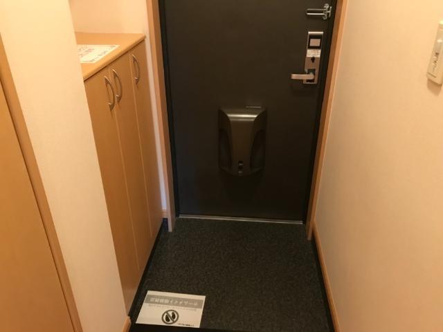玄関　玄関