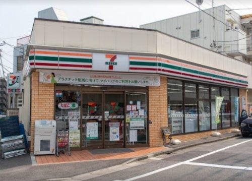 コンビニ　セブンイレブン大田区下丸子1丁目店（コンビニ）まで573m