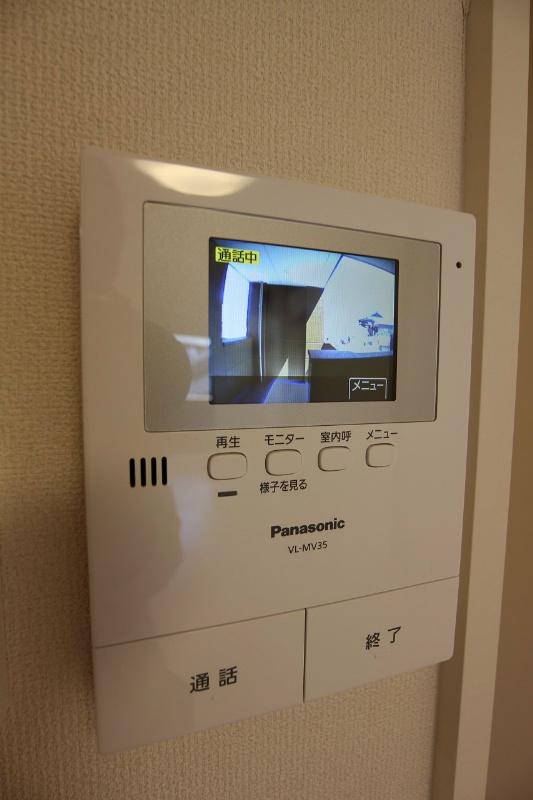 セキュリティ　※別号室の写真です。モニター付インターホン