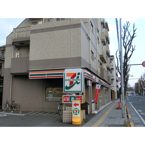 コンビニ　セブンイレブン　調布八雲台店（コンビニ）まで393m