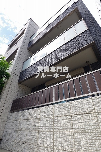 建物外観　綺麗な外観ですね！