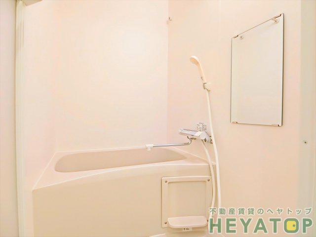 バス・シャワールーム　浴室乾燥機付きお風呂（同仕様写真）