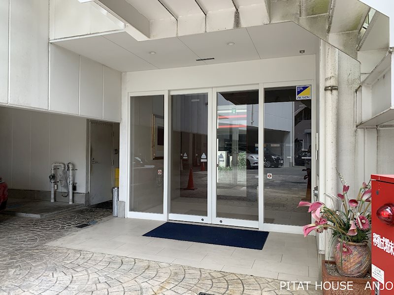 玄関　1階エントラスト