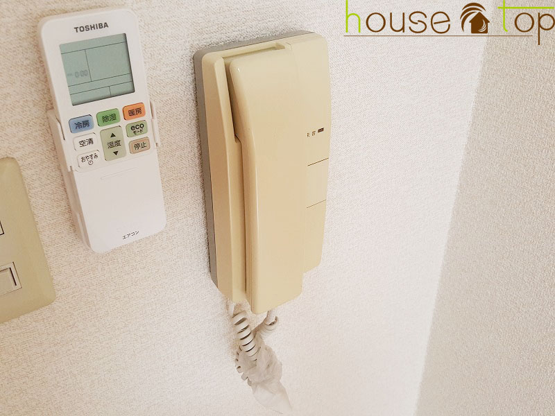 セキュリティ　インターホンでオートロックの解除も可能ですよ♪