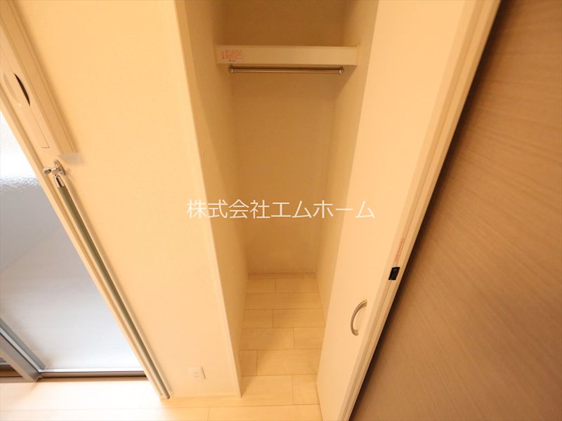 収納　クローゼット付