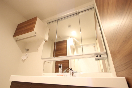 洗面設備　※別部屋の写真です