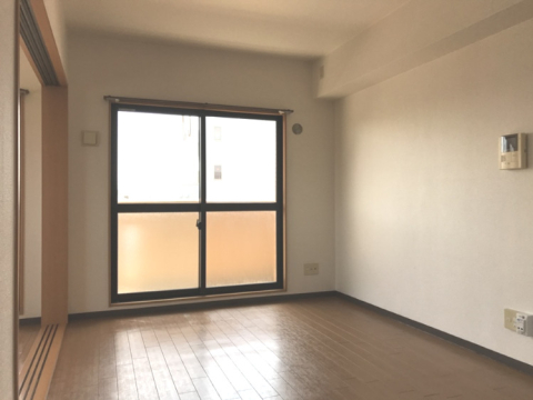 居室・リビング　同物件別部屋のお写真です※現況優先