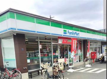 コンビニ　ファミリーマート 府中東八通り店（コンビニ）まで422m