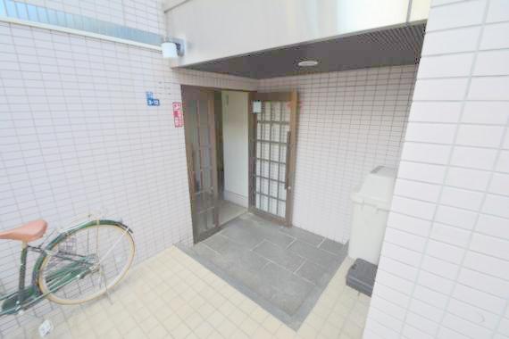 エントランス　素敵なエントランスがあなたを毎日出迎えてくれます。