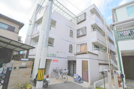 建物外観　落ち着いた色合いの綺麗なマンションです。