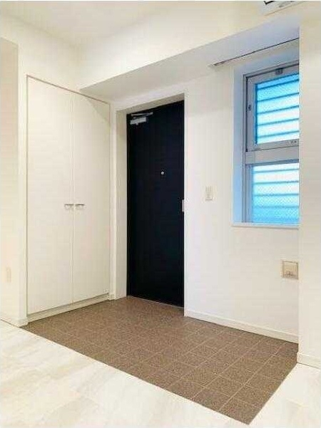 玄関　※別室参考写真