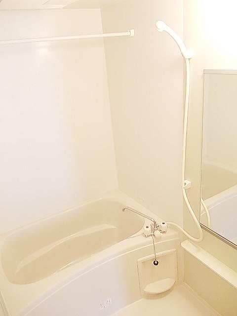 バス・シャワールーム　浴室