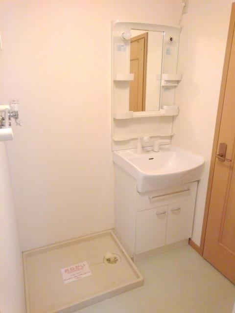 洗面設備　洗髪洗面化粧台