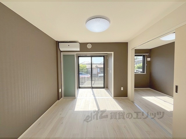 居室・リビング　洋室