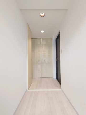 玄関　ルネ御苑プラザ