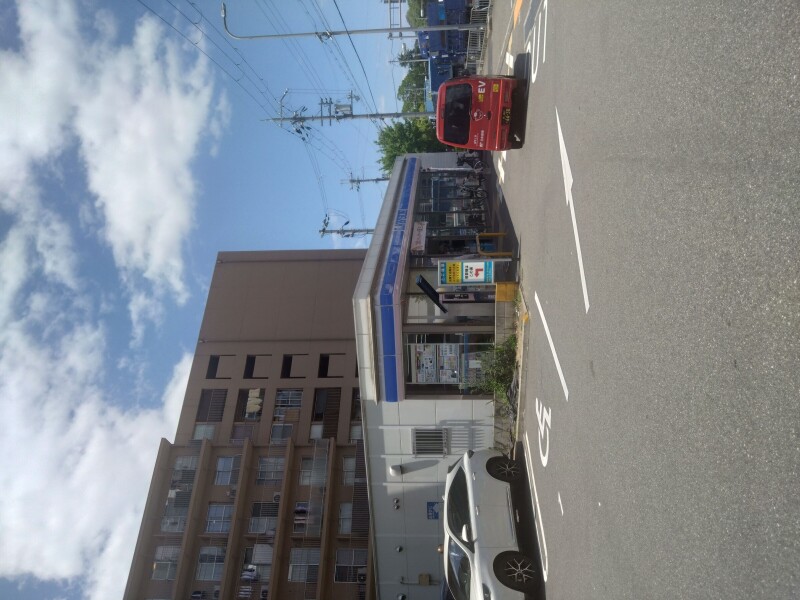 コンビニ　ローソン堺大浜店（コンビニ）まで389m