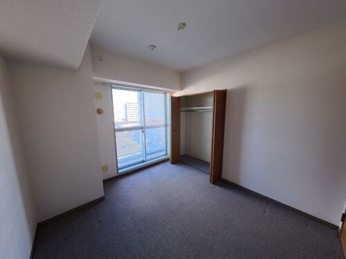 その他設備　洋室　約5.9畳