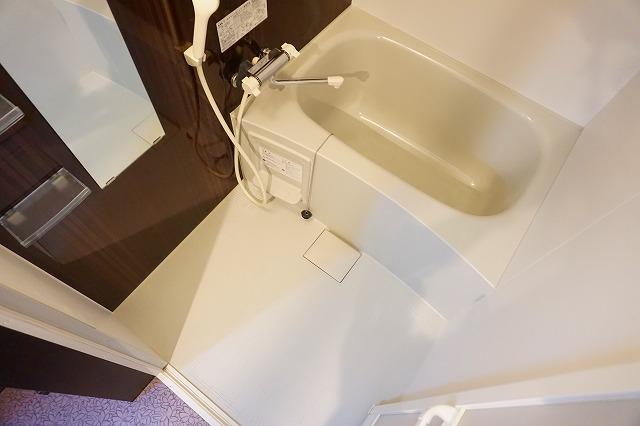 バス・シャワールーム　浴室