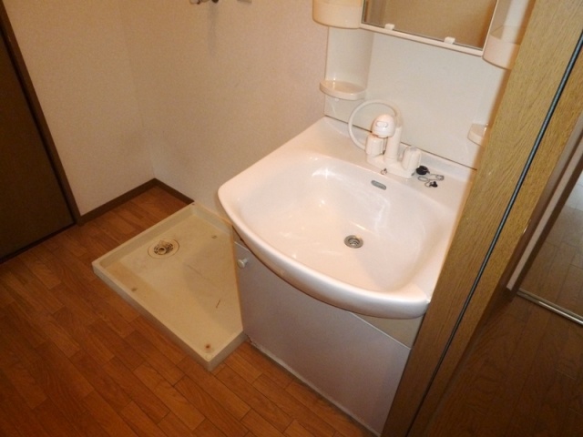 洗面設備　独立洗面化粧台付きでおすすめです！