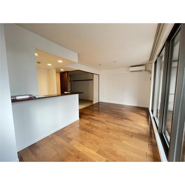 居室・リビング　エアコン１基付き