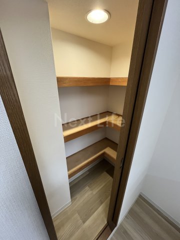 収納