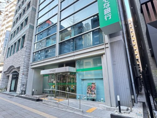 銀行　りそな銀行 浅草支店（銀行）まで410m