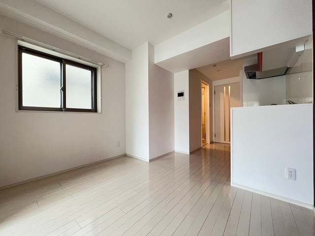 居室・リビング　別号室の写真です