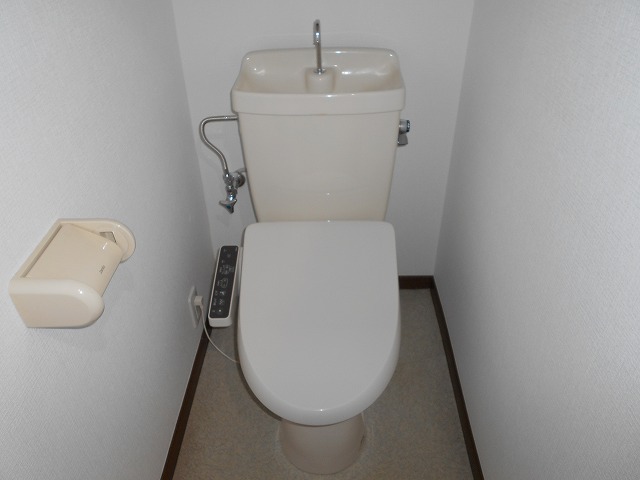城南マンションのトイレ写真