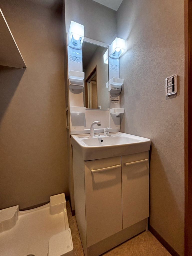 洗面設備　シャンプードレッサー※別室参考写真