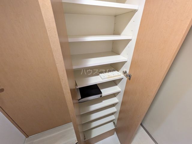 収納