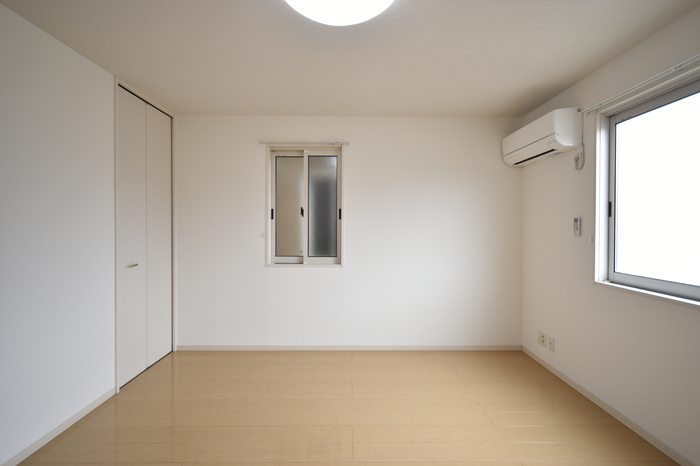 その他部屋・スペース　落ち着いた色調の洋室です