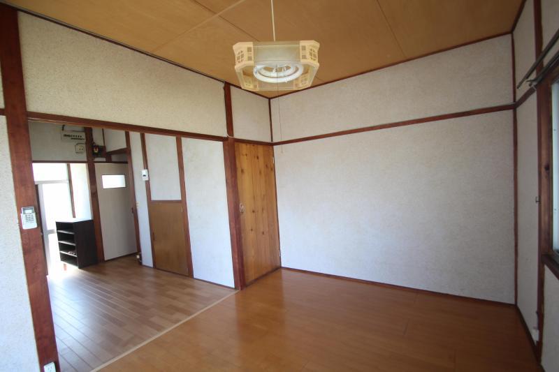 居室・リビング　11.7帖のLDKです。