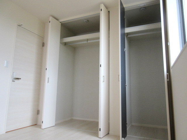 収納　★奥行きのあるクローゼット★