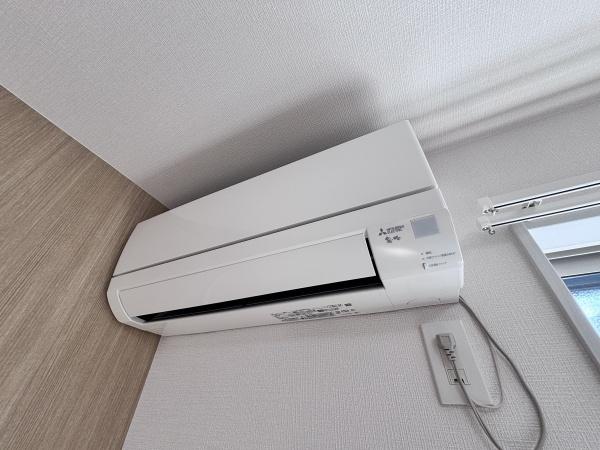 その他設備　エアコン完備（新品）