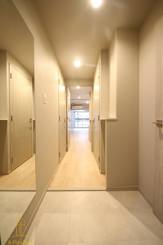 玄関　スプランディッド福島WEST