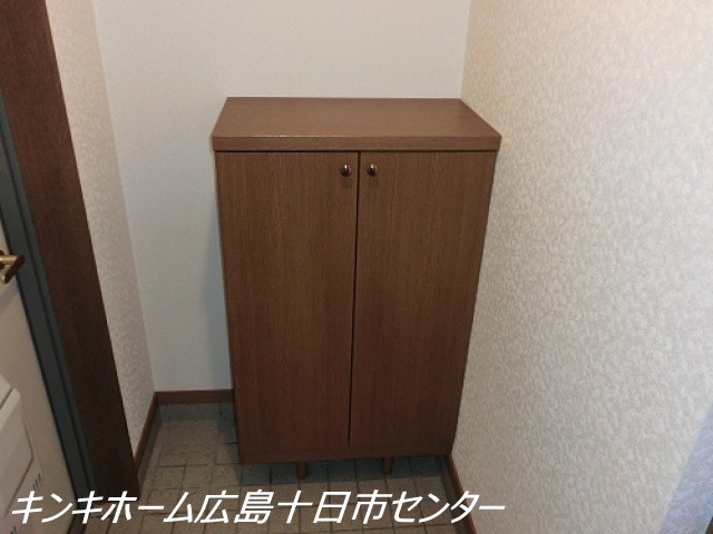 玄関　写真は別のお部屋です。