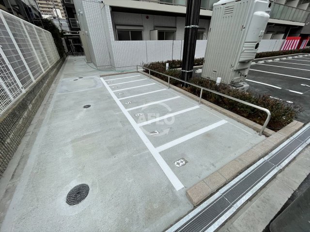 その他　ゼオン大阪EAST　バイク置き場