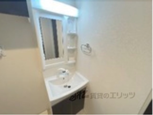 洗面設備　同仕様