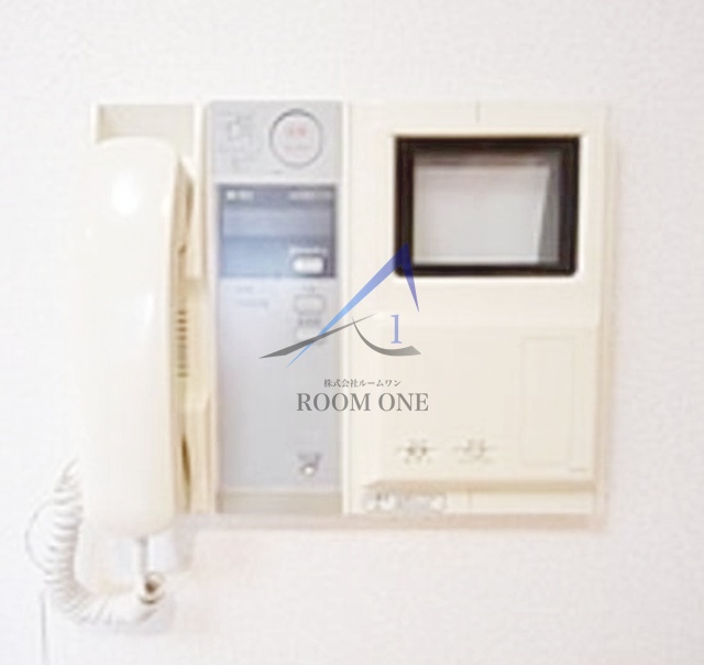 セキュリティ　モニター付きインターホンです。