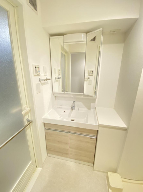 洗面設備　別号室参照